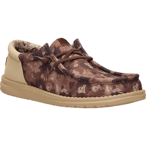 Wally Funk Distressed Skulls