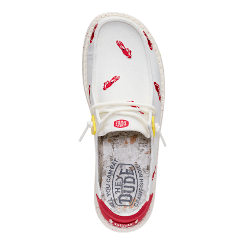 Wendy Embroidered Crawfish